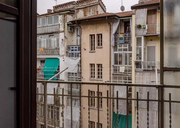 Appartement Completa Di Tutto, Metro Fiere Universita Ospedali Turijn