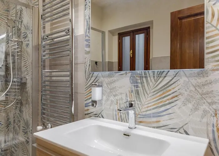 Completa Di Tutto, Metro Fiere Universita Ospedali Appartement
