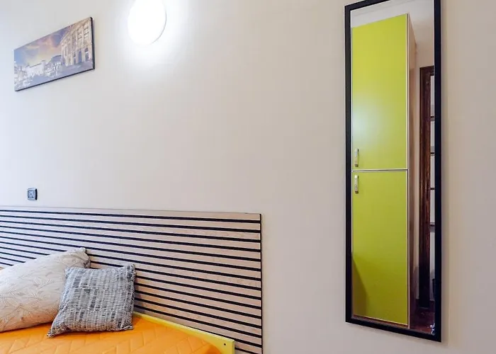 Completa Di Tutto, Metro Fiere Universita Ospedali Appartement *