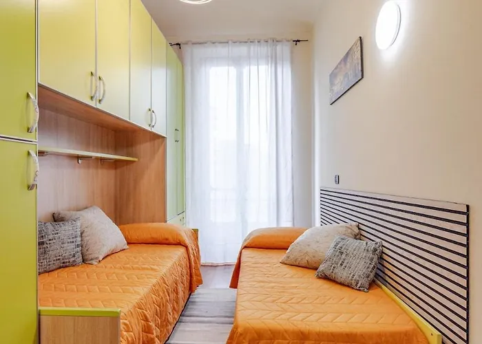 Completa Di Tutto, Metro Fiere Universita Ospedali Turijn