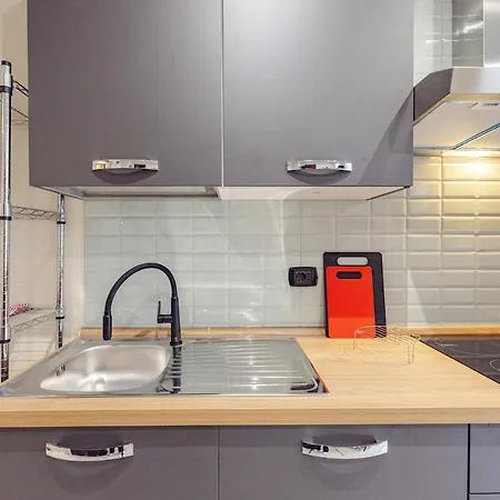 شقة Completa Di Tutto, Metro Fiere Universita Ospedali