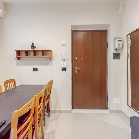 아파트 Completa Di Tutto, Metro Fiere Universita Ospedali *